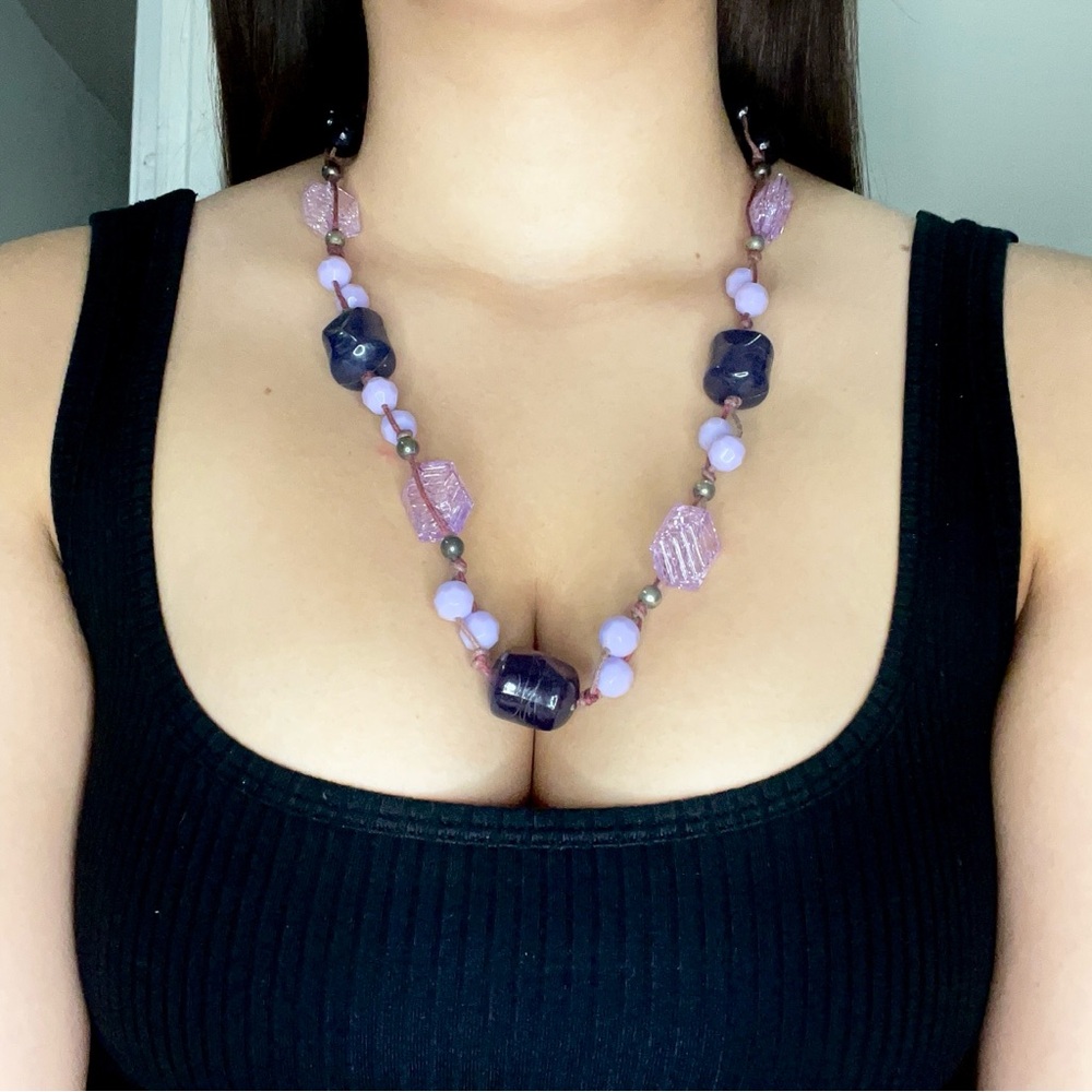 Vintage retro 80’s purple beaded necklace